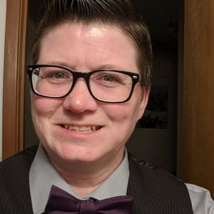 Meet your Posher, Elizabeth